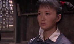 電視劇古村女人在線觀看,穿越時空的傳奇人生