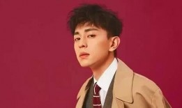 鄧倫爆料娛樂(lè)圈,真實(shí)與虛幻的交織