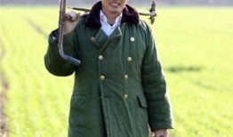 娛樂大爆料大衣哥,娛樂大爆料背后的傳奇人生