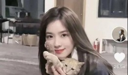 女網(wǎng)紅吃瓜視頻軟件,網(wǎng)紅吃瓜達(dá)人帶你領(lǐng)略短視頻軟件的瓜界風(fēng)云