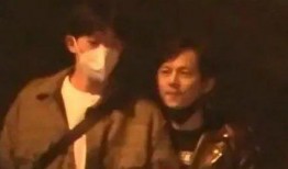 娛樂圈吃瓜爆料何炅視頻,吃瓜群眾直呼過癮！